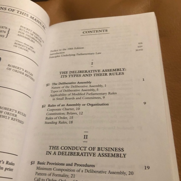 📚 Robert’s Rules of Order Newly Revised - Picture 5 of 14